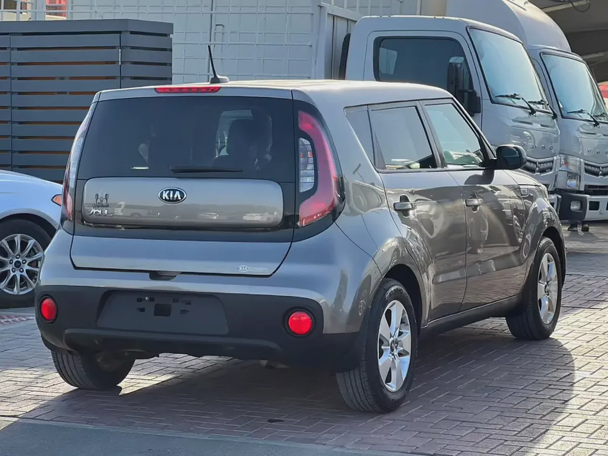 2018 Kia Soul S - American Specs - Excellent Condition-5-5