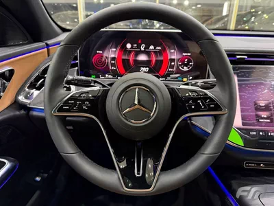 Mercedes Benz E200 STANDARD-9