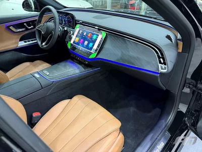 Mercedes Benz E200 STANDARD-11