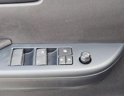 Toyota Hilux NARROW BODY DOUBLE CABIN NARROW BODY BASIC || DOUBLE CABIN / 2.7L PETROL V4 A/T / BED LINER | WINDOW VISOR | REAL CHROME BUMP-20