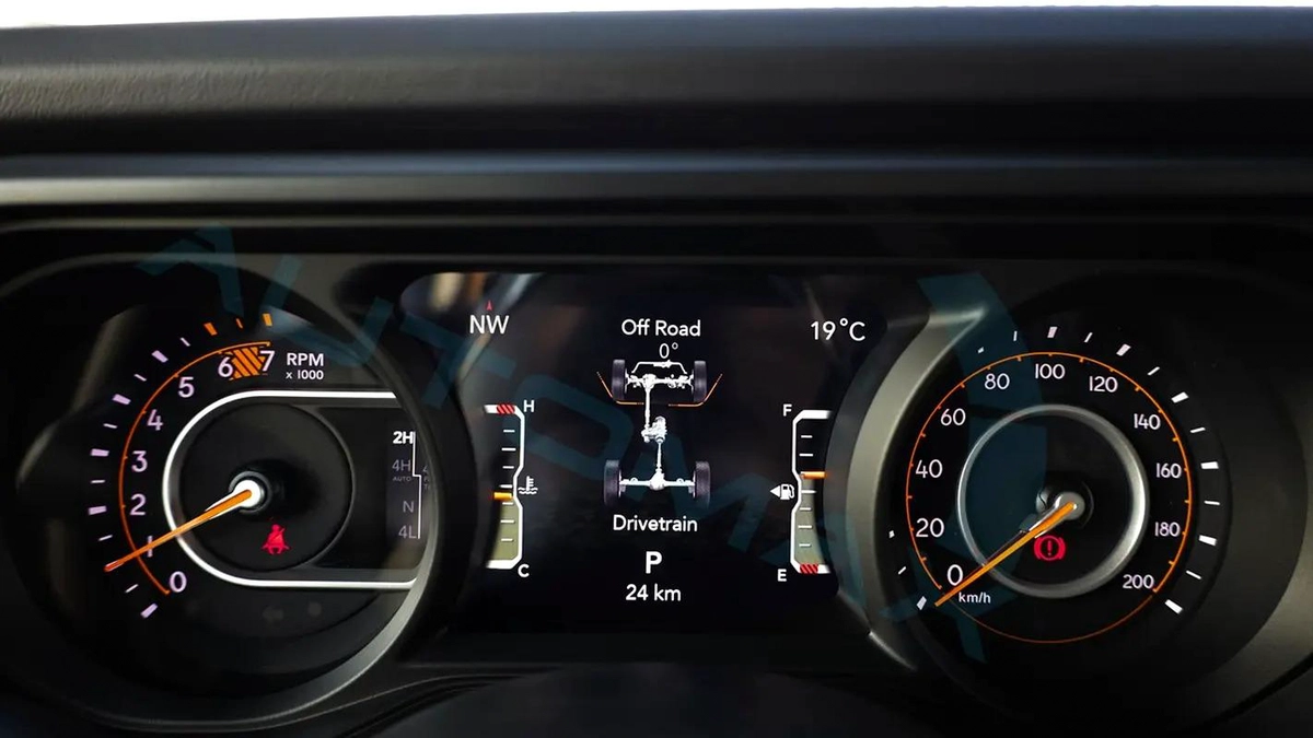 2025 JEEP WRANGLER UNLIMITED SAHARA I4 2.0T 4X4 GCC With 3 Years Or 60K km Warranty-3-3
