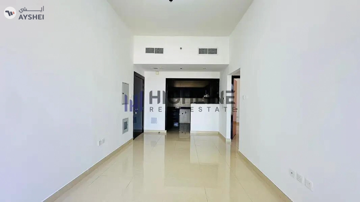 Bright & Spacious | Semi Close Kitchen | Good Price-3-3