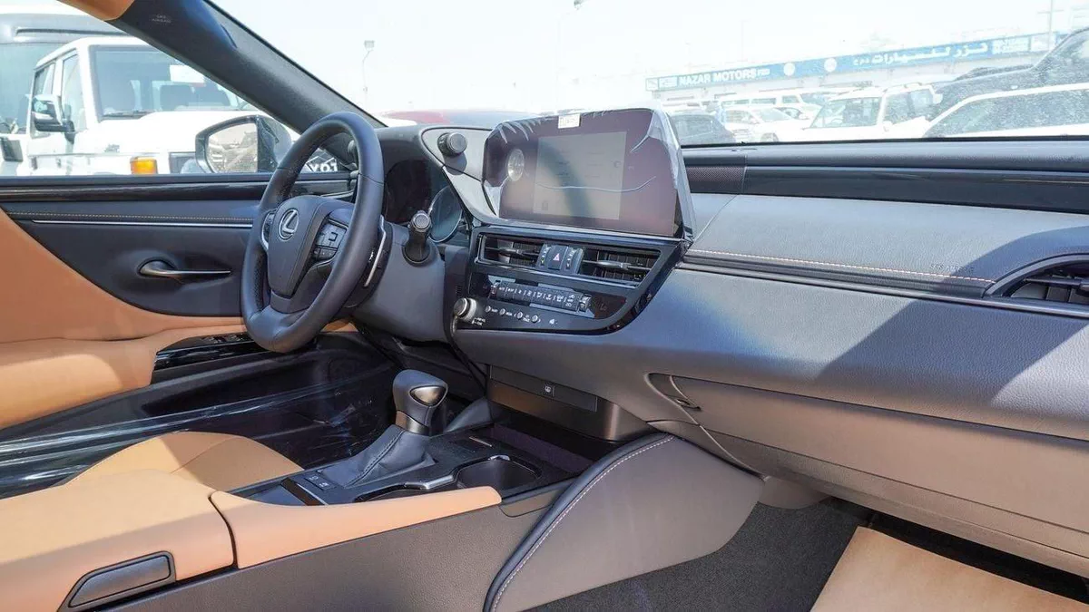 Lexus ES300h PLATINUM 2.5L Hybrid-11-0