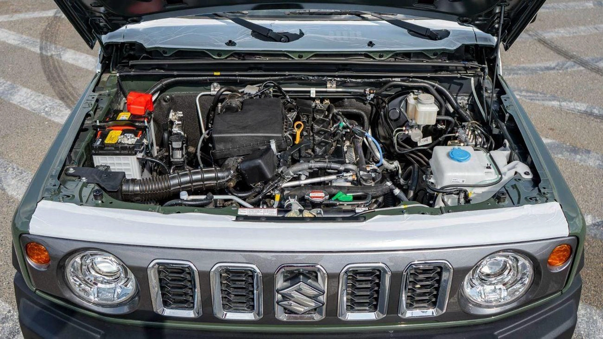 Suzuki Jimny GLX     MT 1.5-23-23