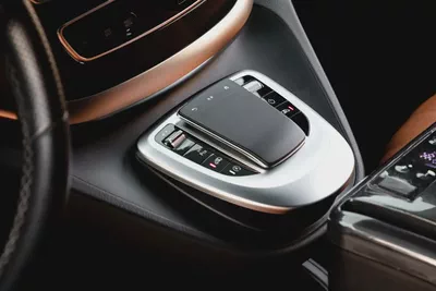 5,288 P.M |  Mercedes-Benz V250 | Bespoke V-Class | 0% Downpayment!-9