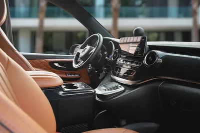 5,288 P.M |  Mercedes-Benz V250 | Bespoke V-Class | 0% Downpayment!-7