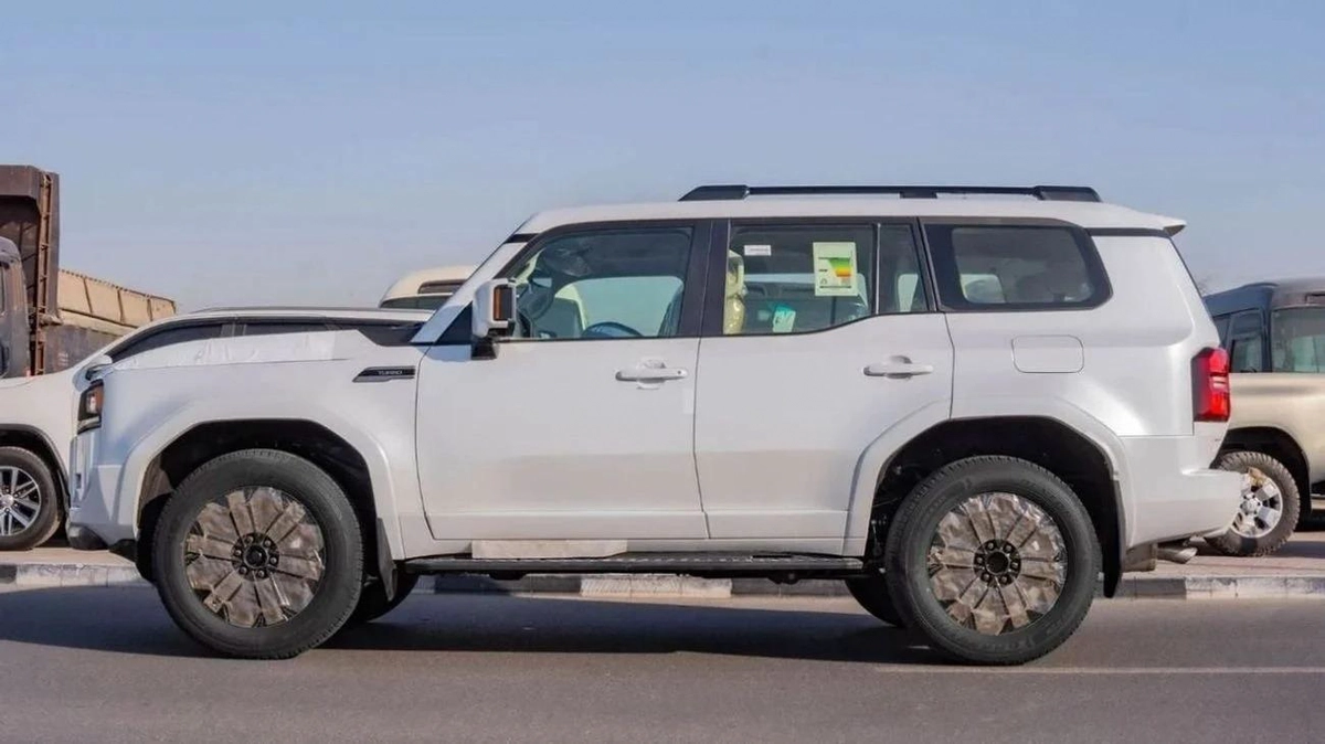 Toyota Prado  primum 2.8L diesel MY2026-9-9