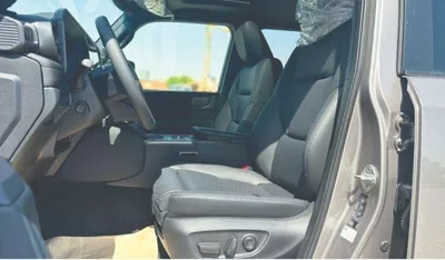 Toyota Prado VXR toyota prado luxury 2.4 petrol 2025-3
