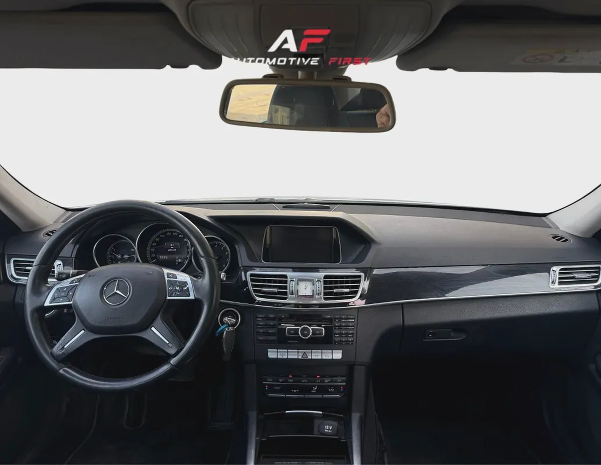 2014 Mercedes-Benz E200