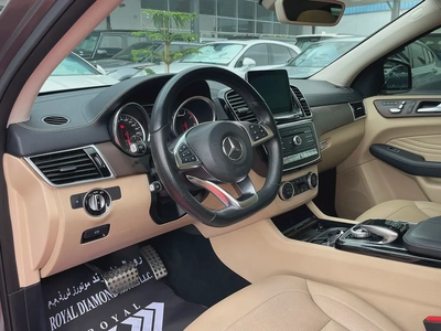 GCC Specs Mercedes-Benz GLE 43 AMG Coupe 2018 - Excellent Condition-6