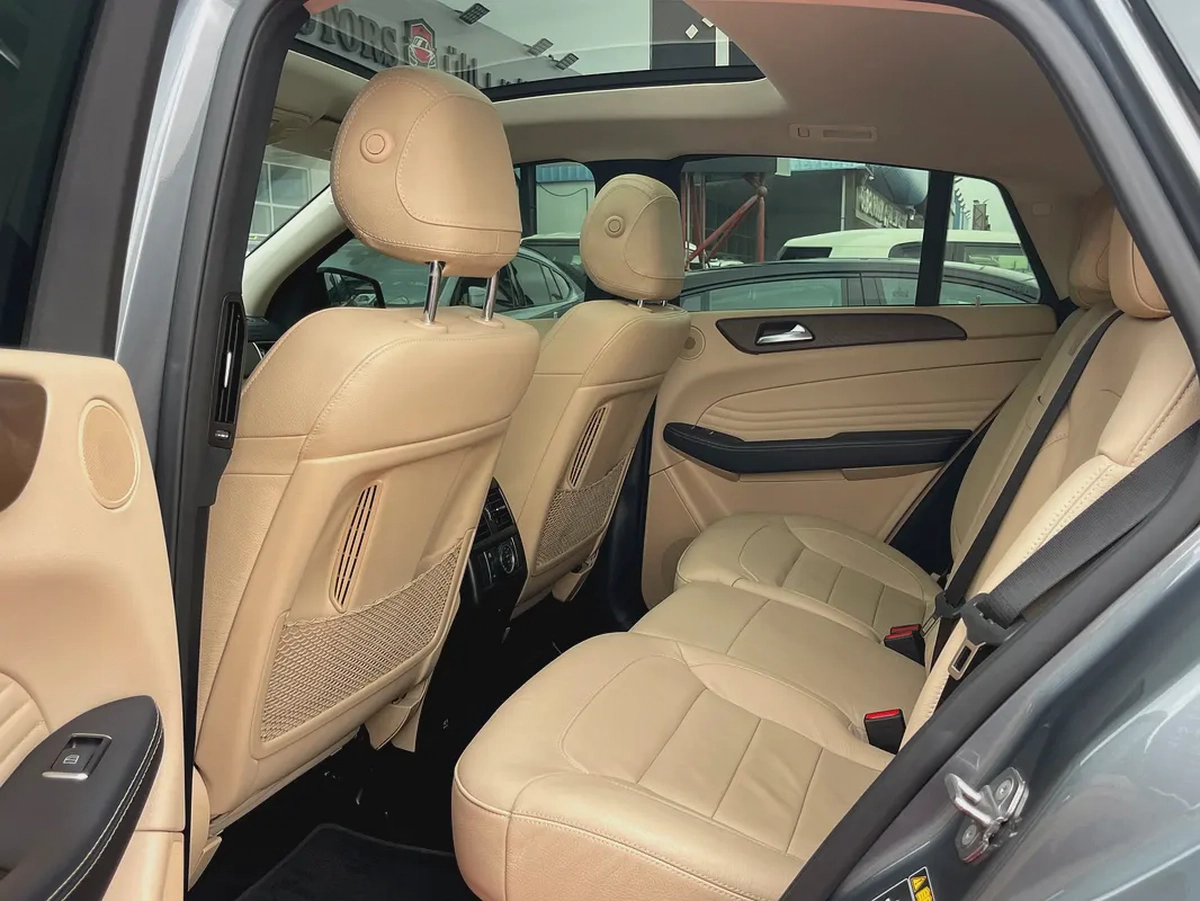 GCC Specs Mercedes-Benz GLE 43 AMG Coupe 2018 - Excellent Condition-11-11