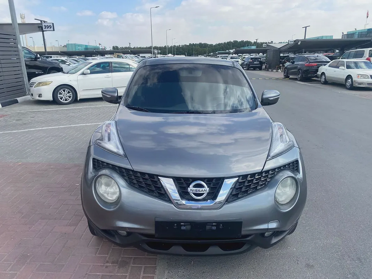 Nissan juke 2015 fullopshin gary color GCC calen car-4-4