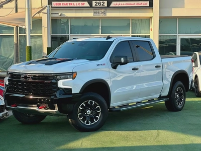 2023 Chevrolet Silverado 1500 ZR2 GCC Specs - Excellent Condition-3