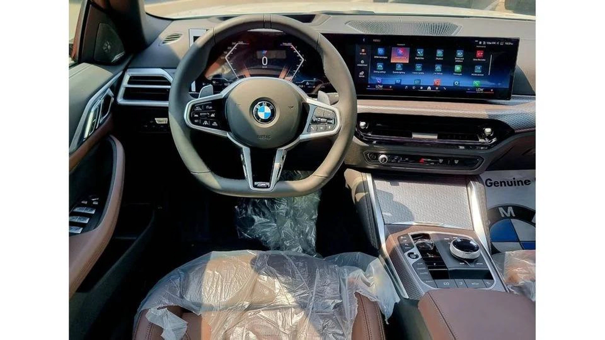 BMW 420i M Sport Convertible Warranty & Service 2025 GCC - AED 265,000 (AED 295,000)-8-8