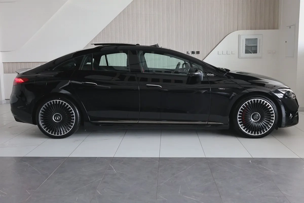 2024 Mercedes-Benz EQE 53 AMG 4MATIC+ -500KM- GCC Specs- Brand New-Under Warranty  service