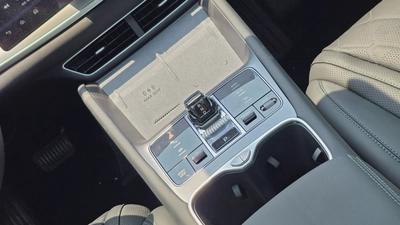 BYD Sealion 7 Performance EV (White)-15