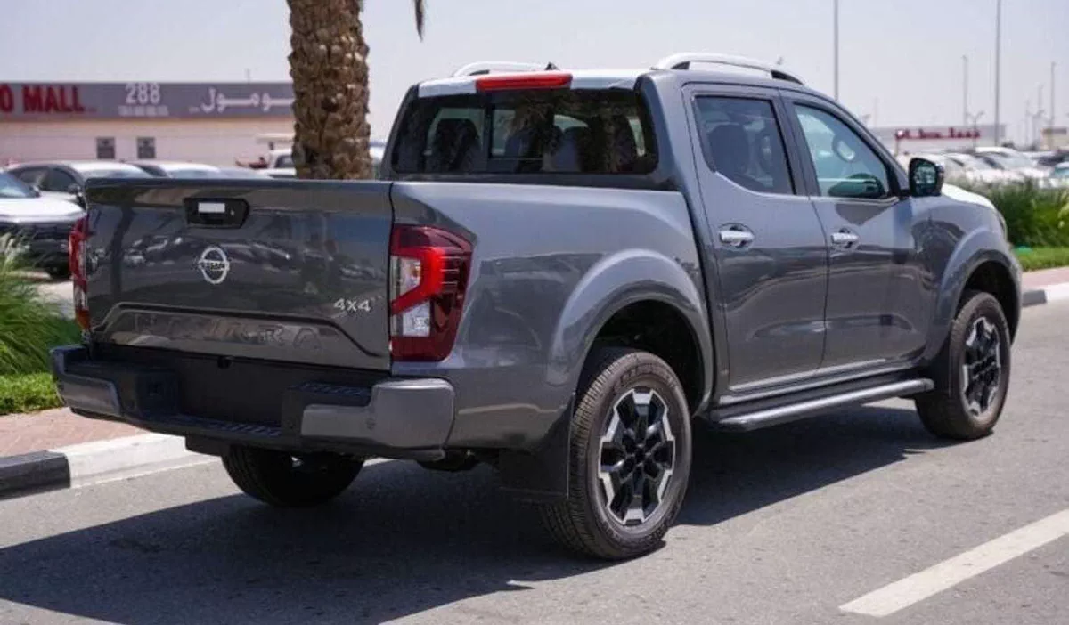 Nissan Navara NAVARA GLX-4-0