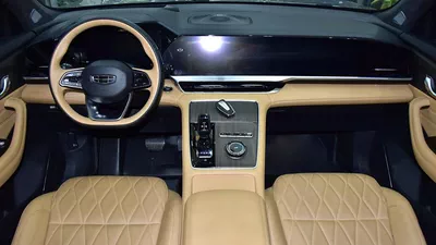 Geely Monjaro 4WD ( 2026 Model ) in Silver Color GCC Specs-6