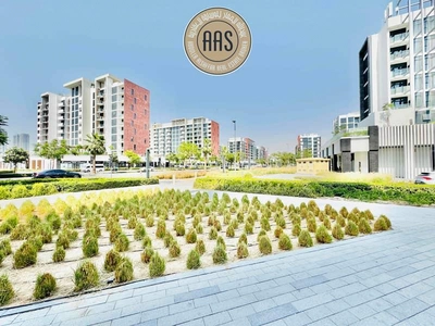 Hot Deal•Main Boulevard View Shop•2 Months Grace Period•Prime Location-0
