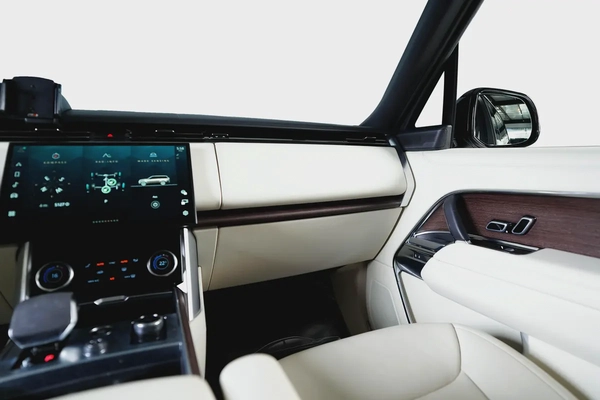 Range Rover Vogue HSE P530-GCC-Agency FSH-Land Rover Warranty and Service Contract