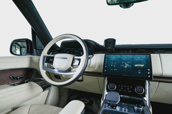 Range Rover Vogue HSE P530-GCC-Agency FSH-Land Rover Warranty and Service Contract