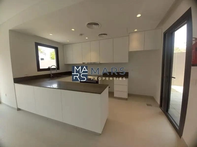 🏡 Luxurious 3-Bedroom Townhouse for Rent in Sarab 2, Aljada, Sharjah – AED 160,000/year 🌟-1