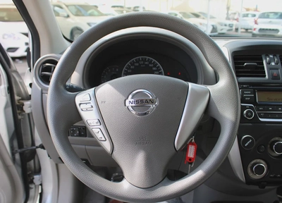 nissan sunny 2023 gcc-10