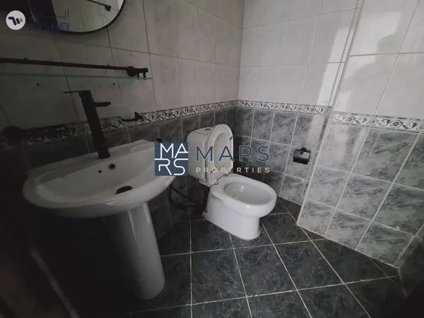 Best renovated 2bhk Smart Apartment Free Gym Pool