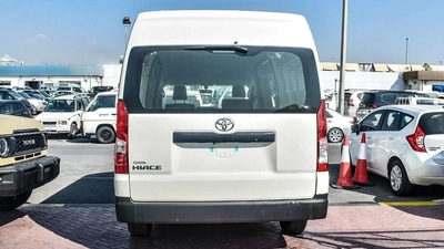 Toyota Hiace High Roof Van 3.5L-5