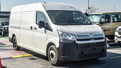 Toyota Hiace High Roof Van 3.5L-15