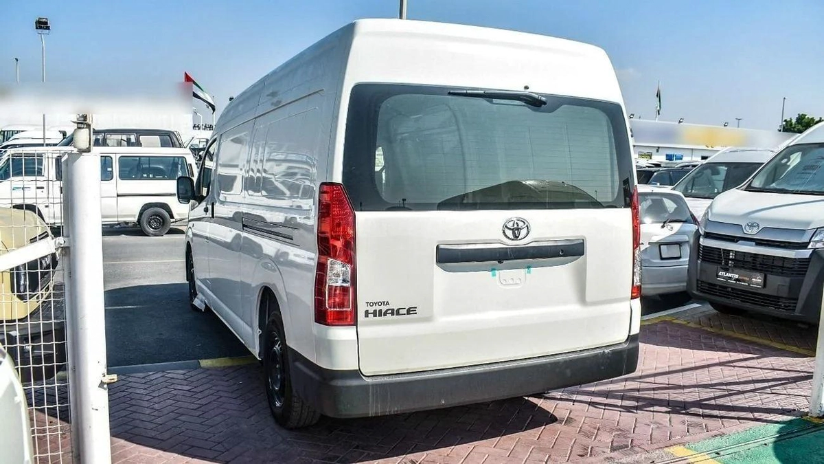 Toyota Hiace High Roof Van 3.5L-10-10