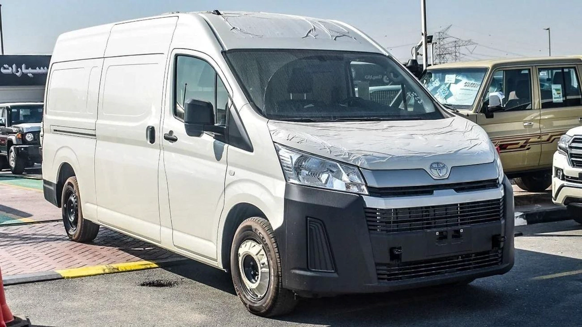 Toyota Hiace High Roof Van 3.5L-15-15