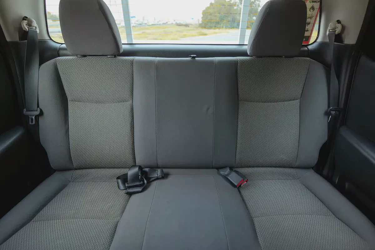 Navara | Double Cabin SE 4X2 | Manual | GCC Specs | Ref#N78449-9-9