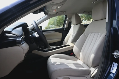 EMI 910 AED - MAZDA 6 V GRADE 2023 - LOW MILEAGE - GCC-12
