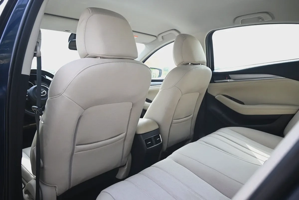 EMI 910 AED - MAZDA 6 V GRADE 2023 - LOW MILEAGE - GCC