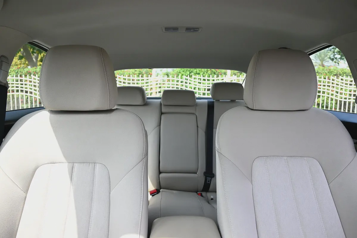 EMI 910 AED - MAZDA 6 V GRADE 2023 - LOW MILEAGE - GCC-19-19