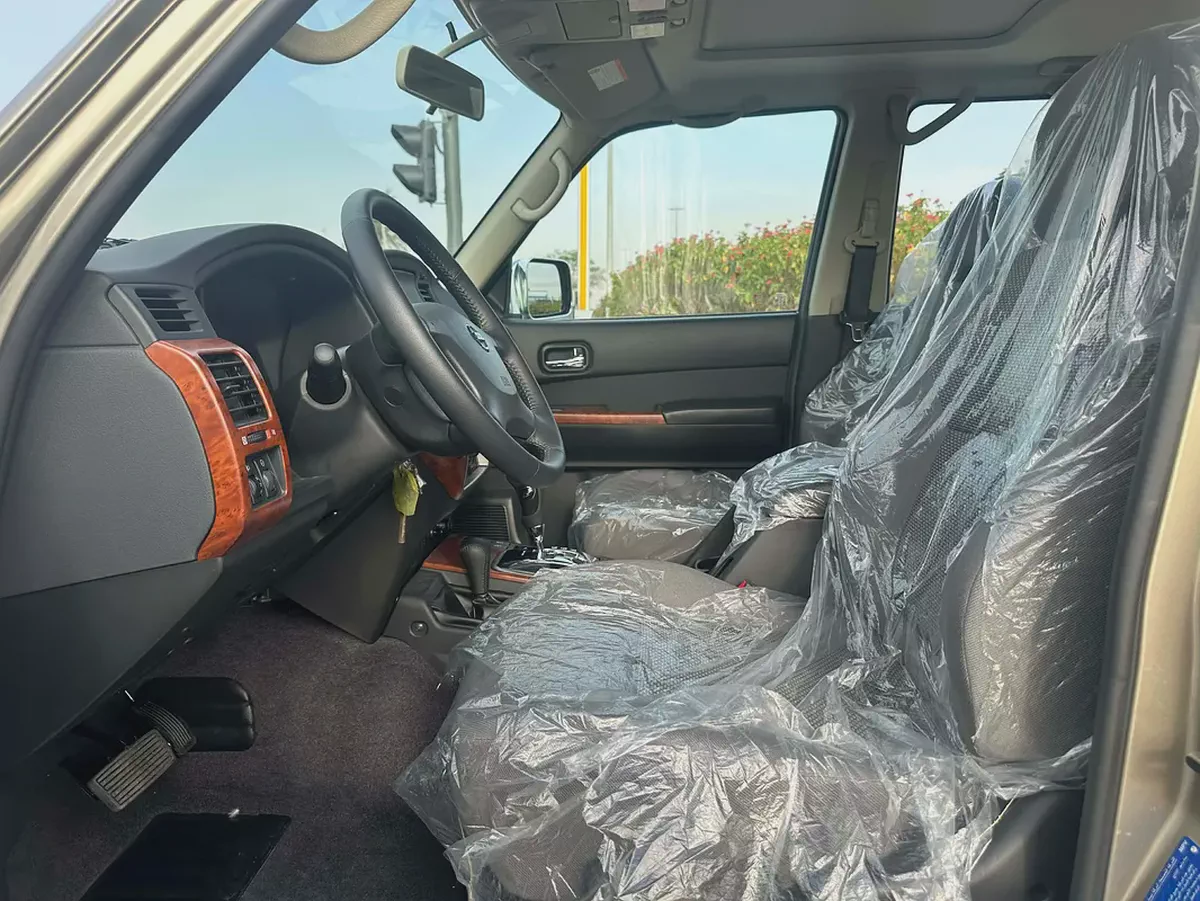 2023 Nissan Patrol Safari - GCC Specs - Brand New-4-4
