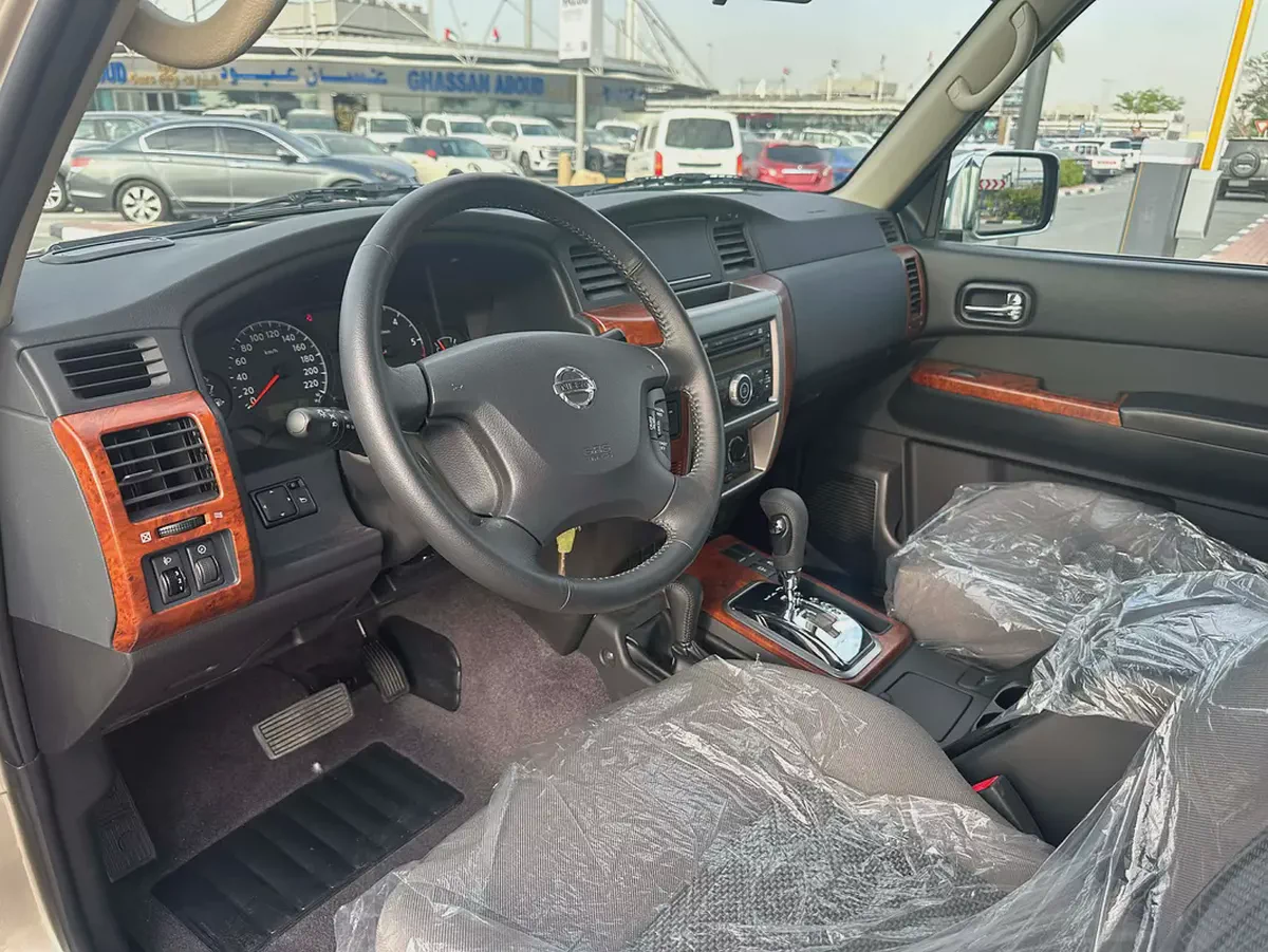 2023 Nissan Patrol Safari - GCC Specs - Brand New-5-5