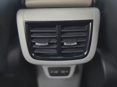 Skoda Kushaq Style 2023 GCC Specs-12