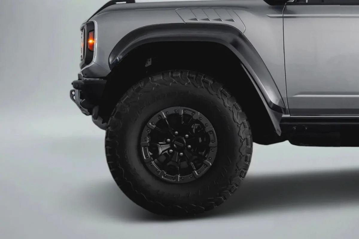5,986 AED / 60 months | 0% DP | 2023 Ford Bronco Raptor / Full Service History / Ford Warranty  Ser-5-5