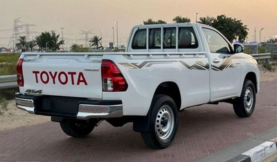 Toyota Hilux GLX Toyota Hilux HILUX SC 2.7L 4X4-4