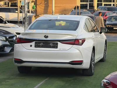 LEXUS ES 250 2021-5