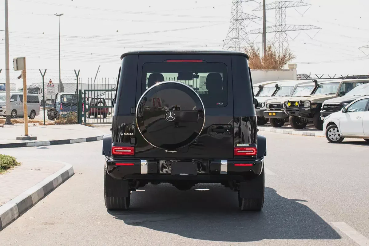 2019 - BENZ G550 - SUPER CLEAN - LIKE NEW - ONLY 48,000 KM-6-6