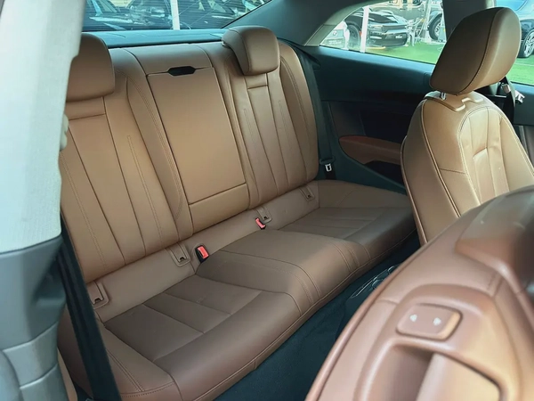 (2020) AUDI A5 //S-LINE// GCC FULL OPTION -ORIGINAL PAINT-