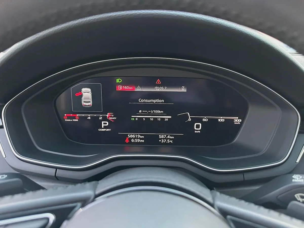 (2020) AUDI A5 //S-LINE// GCC FULL OPTION -ORIGINAL PAINT--12-12