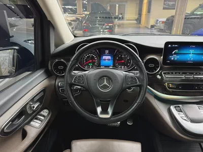 Mercedes-Benz V-Class V 250 2023 GCC Specs-5