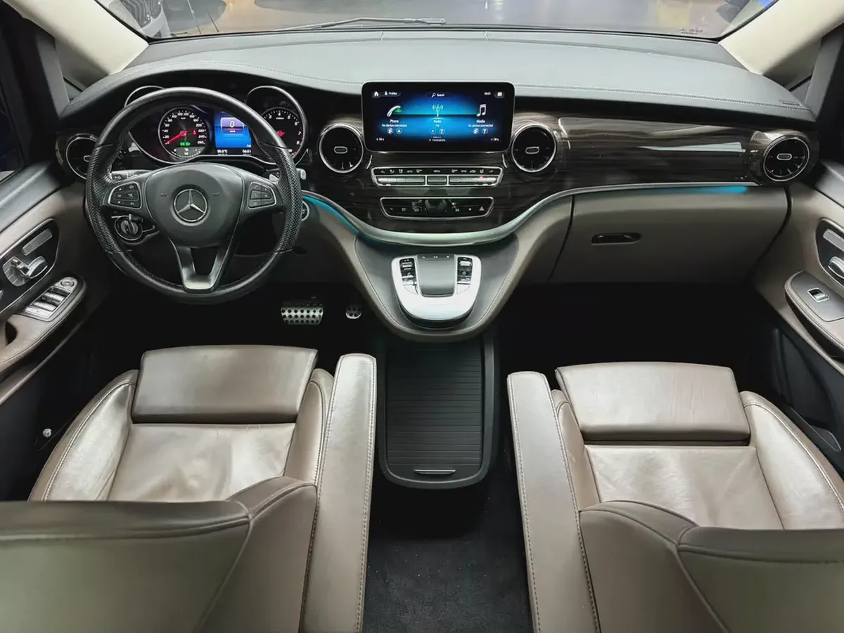 Mercedes-Benz V-Class V 250 2023 GCC Specs-10-10