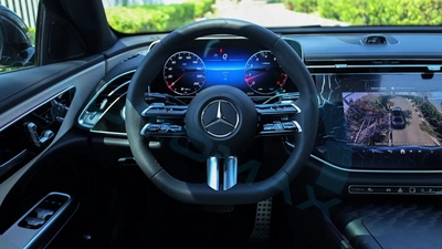 2026 Mercedes-Benz E 200 AMG EQ Boost 2.0L RWD GCC 0Km With 2 Years Unlimited Mileage Warranty-16