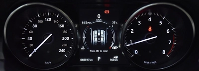 Land Rover Range Rover Evoque ( 2016 Model ) in Red Color GCC Specs-3