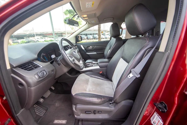 Ford Edge SEL AWD 2014 GCC 2 keys price included registration and insurance